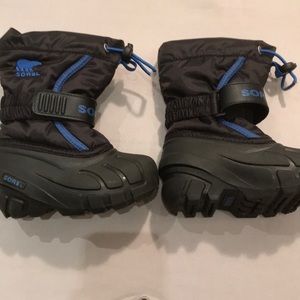 SOREL snow boots toddler boy size 6